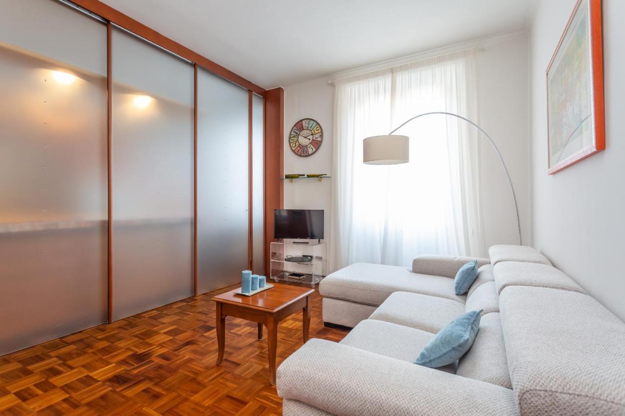 Modern 2bdr Vibrant Prati Neighborhood Apartment *