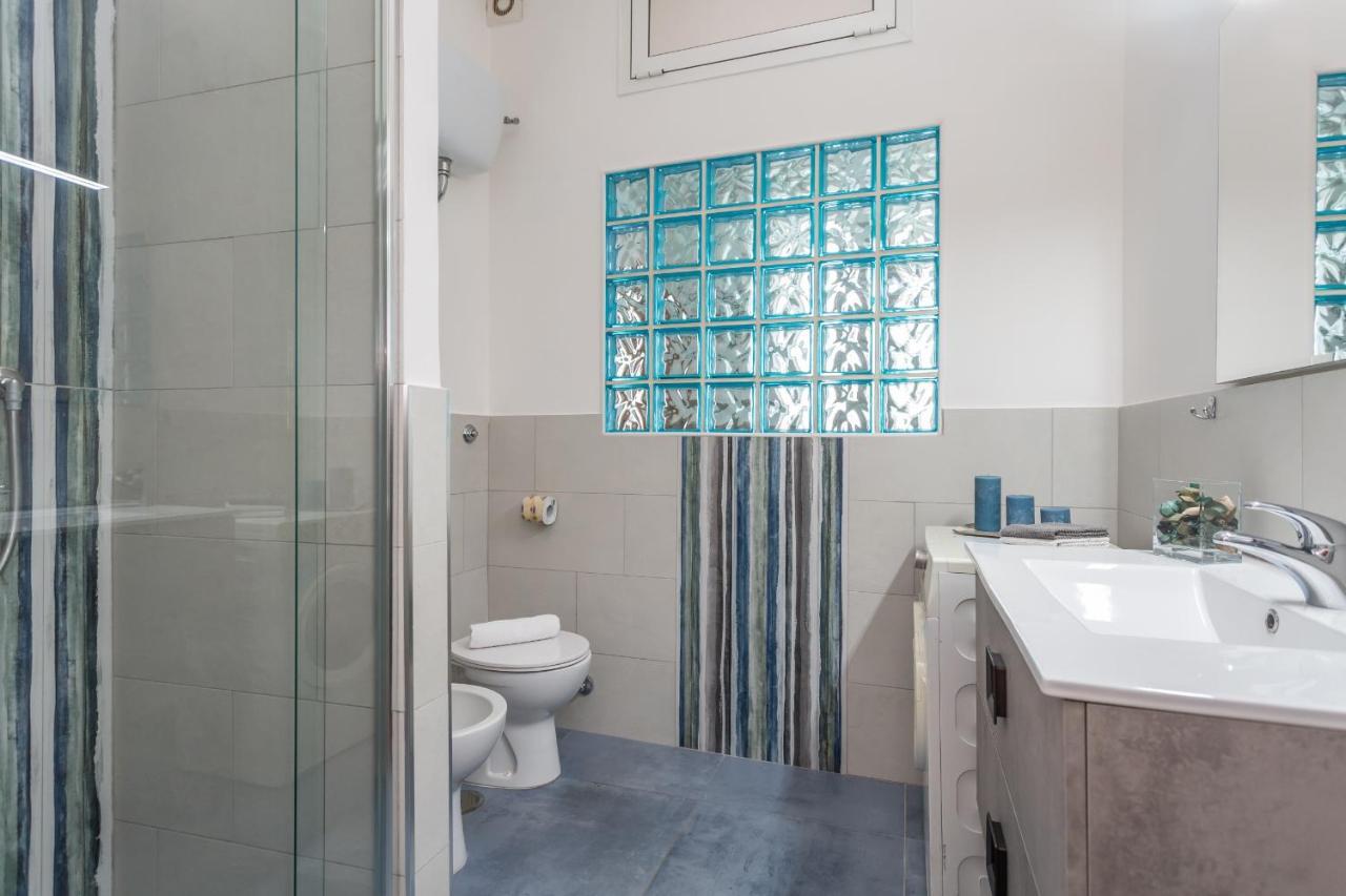 Modern 2bdr Vibrant Prati Neighborhood Apartment Rome
