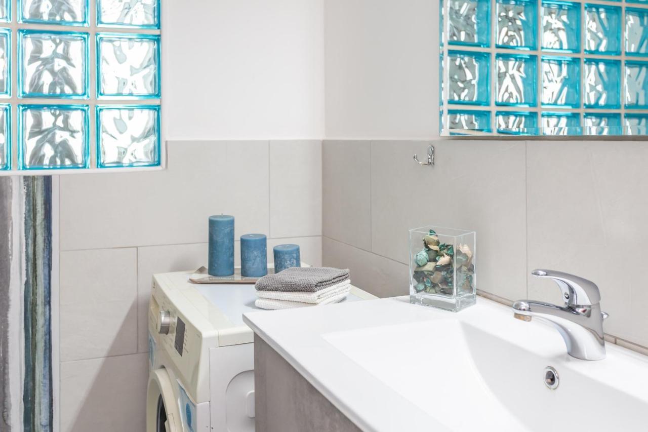 Modern 2bdr Vibrant Prati Neighborhood * Rome