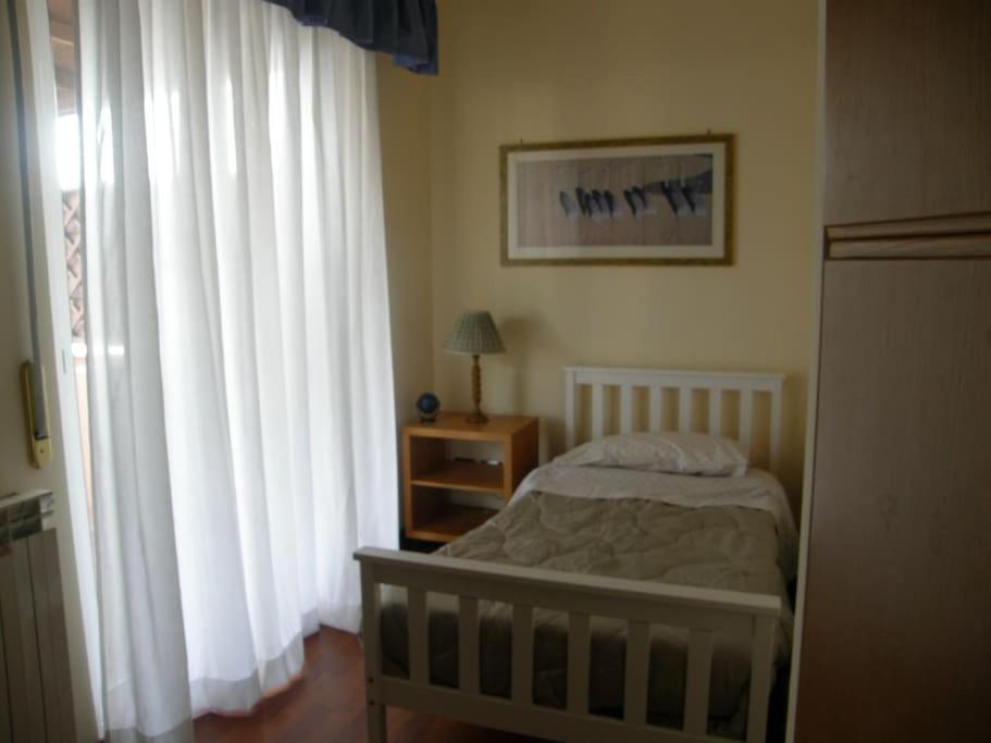 Delizioso Attico A Talenti Apartamento