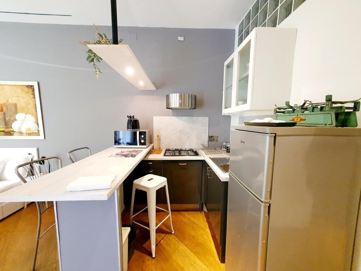 Via Nicola Fabrizi Apartment
