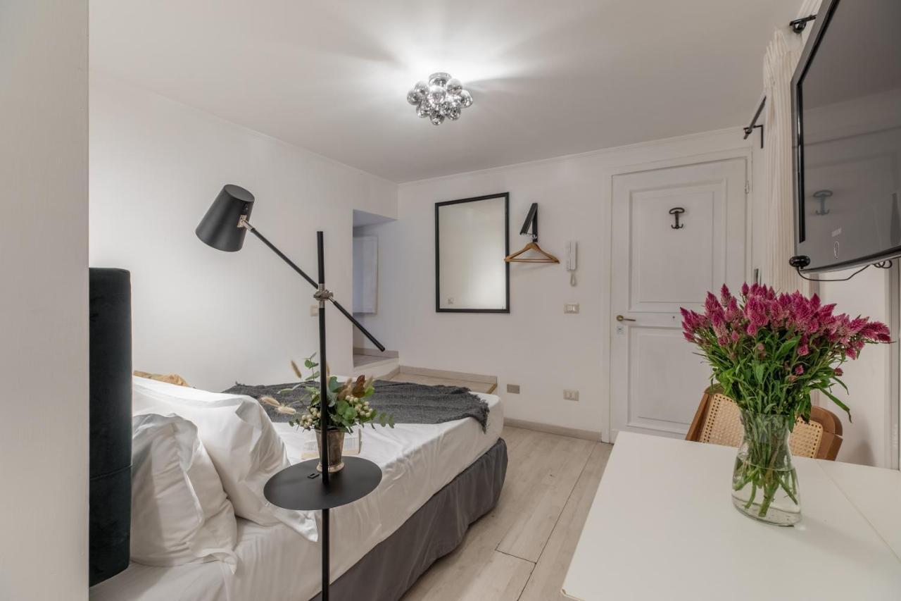 Apartamento Basic - 350 M Far From Fontana Di Trevi Roma