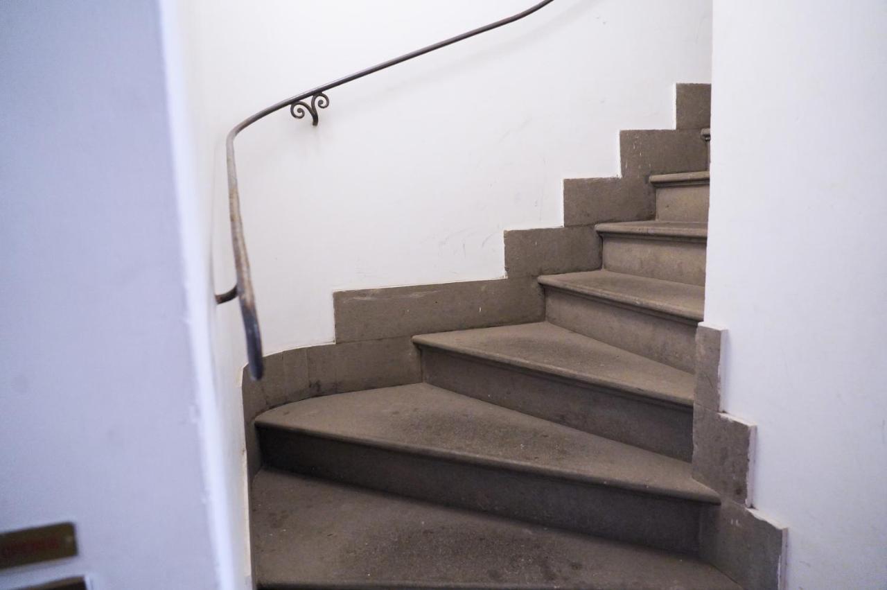 Torretta Flat Rom