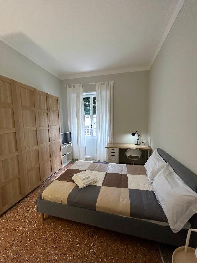 Piazza Vescovio Apartment