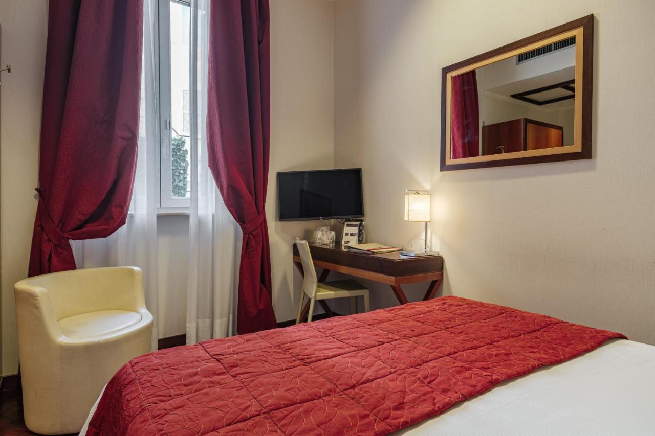 Hotell Nazionale 4*