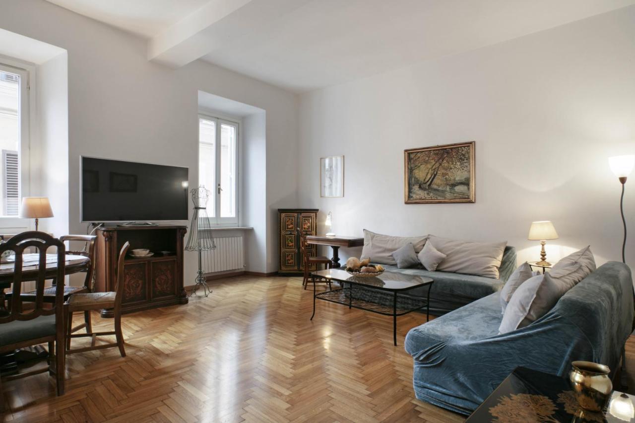 Trevi Fountain Apartment Rom