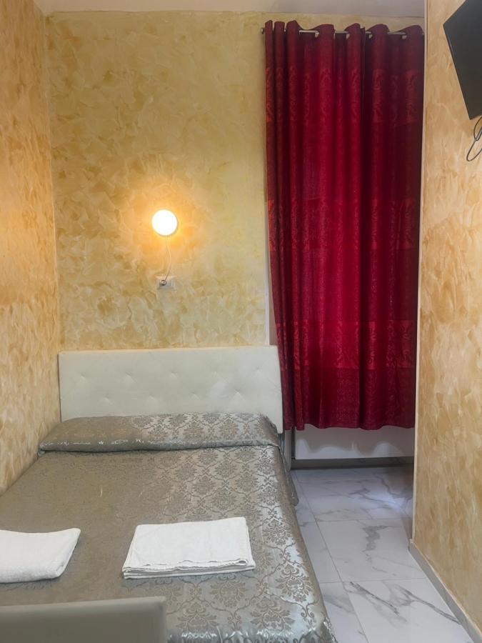 Termini Golden House Gjestgiverier