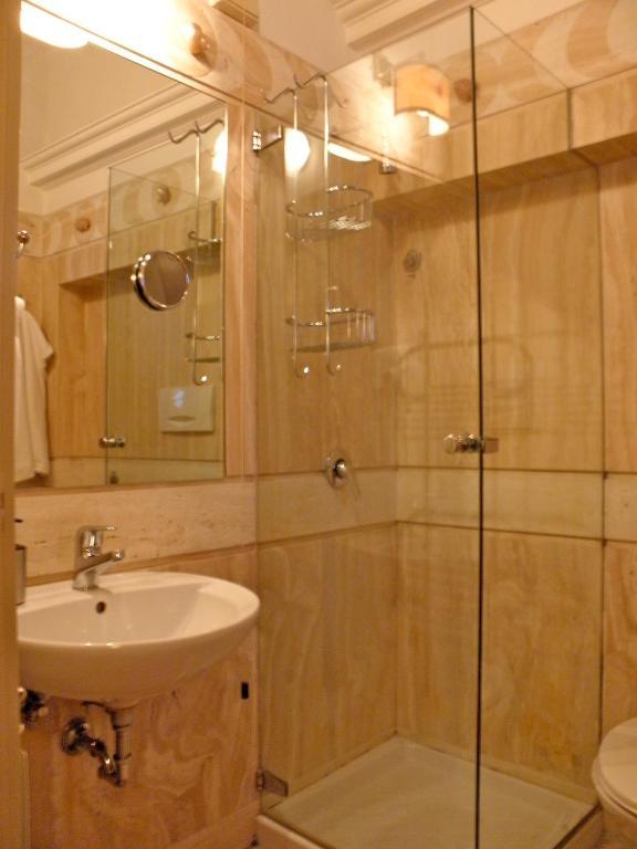 Residenza Al Corso Bed & Breakfast 3*