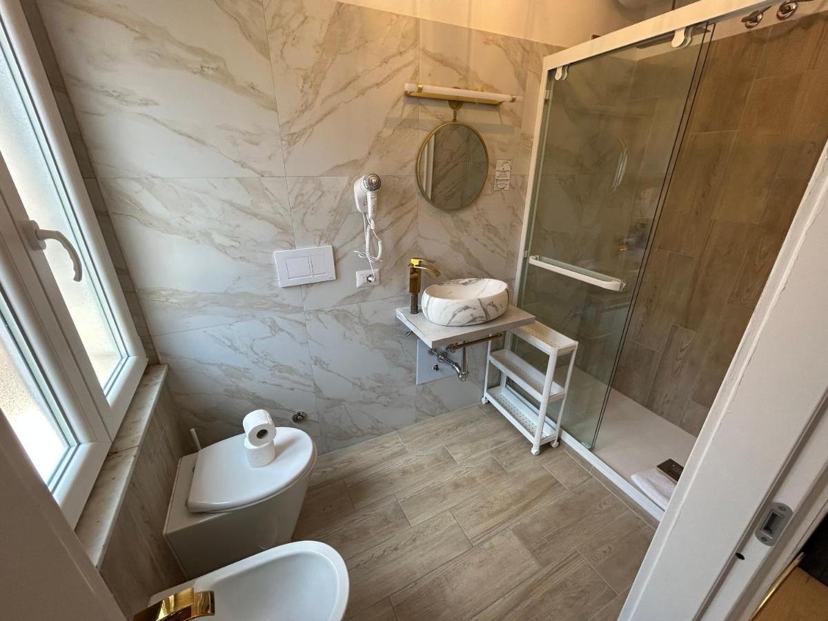 San Pietro 84 Gjestgiverier 2*