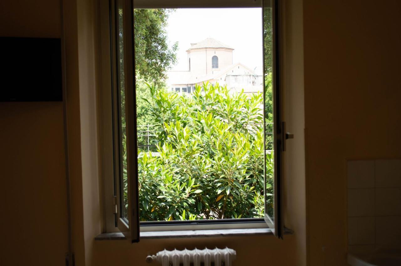 Riari Garden Bed and breakfast 5*
