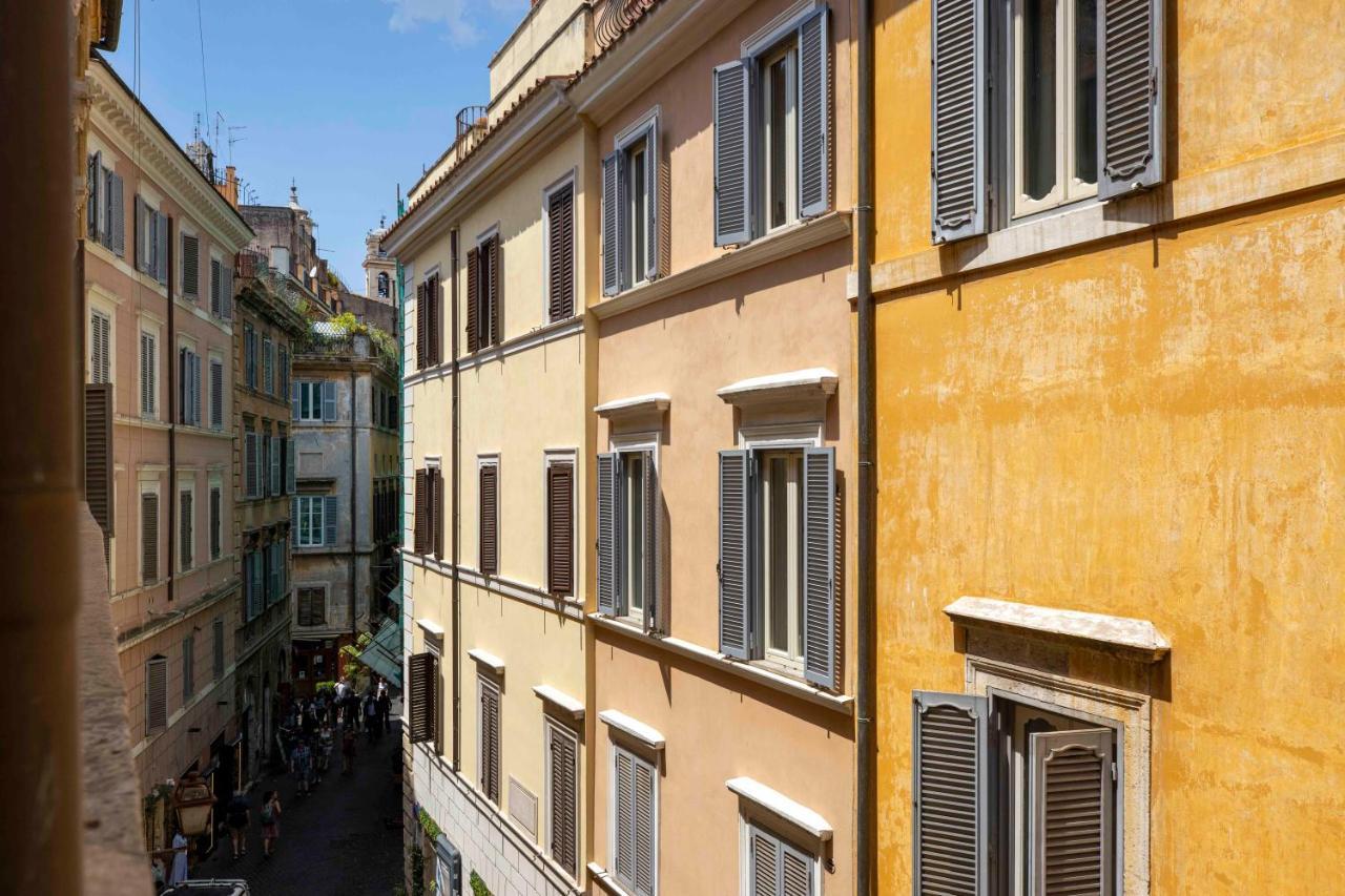 At Luxury Navona Roma