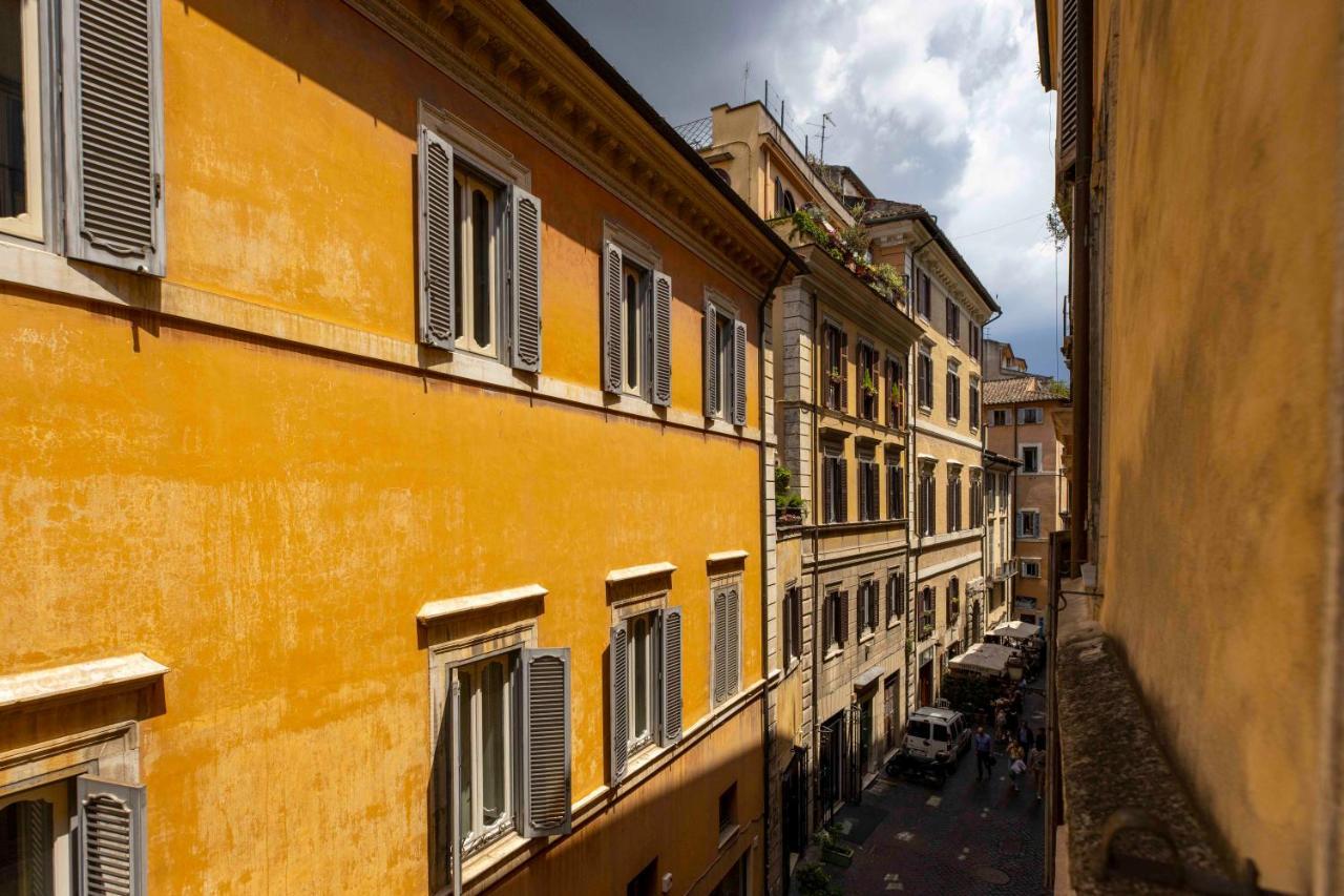 At Luxury Navona Gjestgiverier *