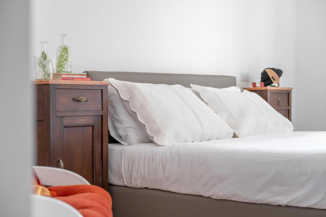 Iflat Wood And Marble Riverfront Apartamento Roma