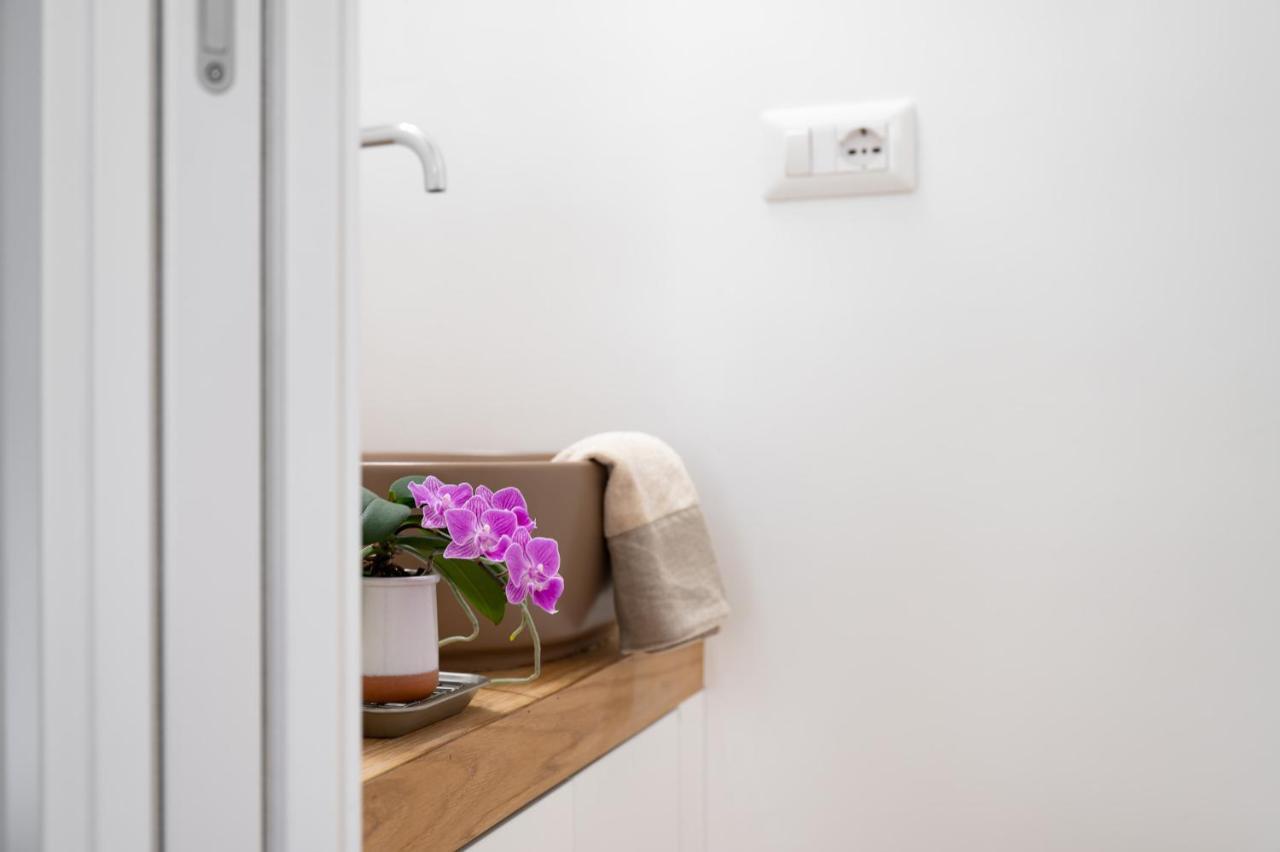 Apartamento Iflat Wood And Marble Riverfront *