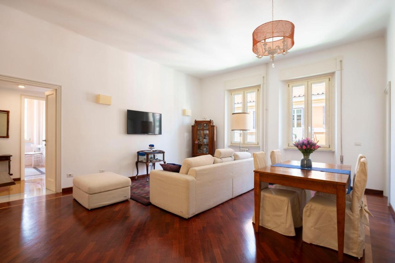 La Divina Duse Apartment