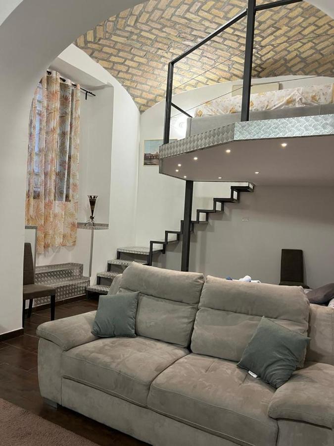 La Rosa Di Colosseo Apartment *