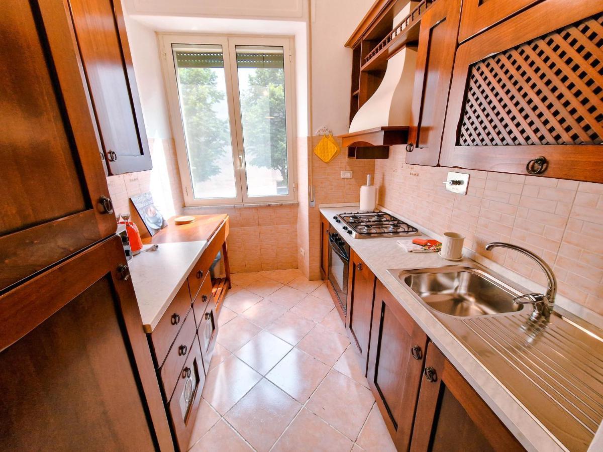 Vatican Shelter Roma