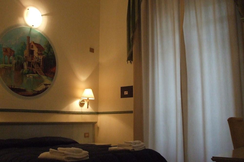 Cambridge Hotell