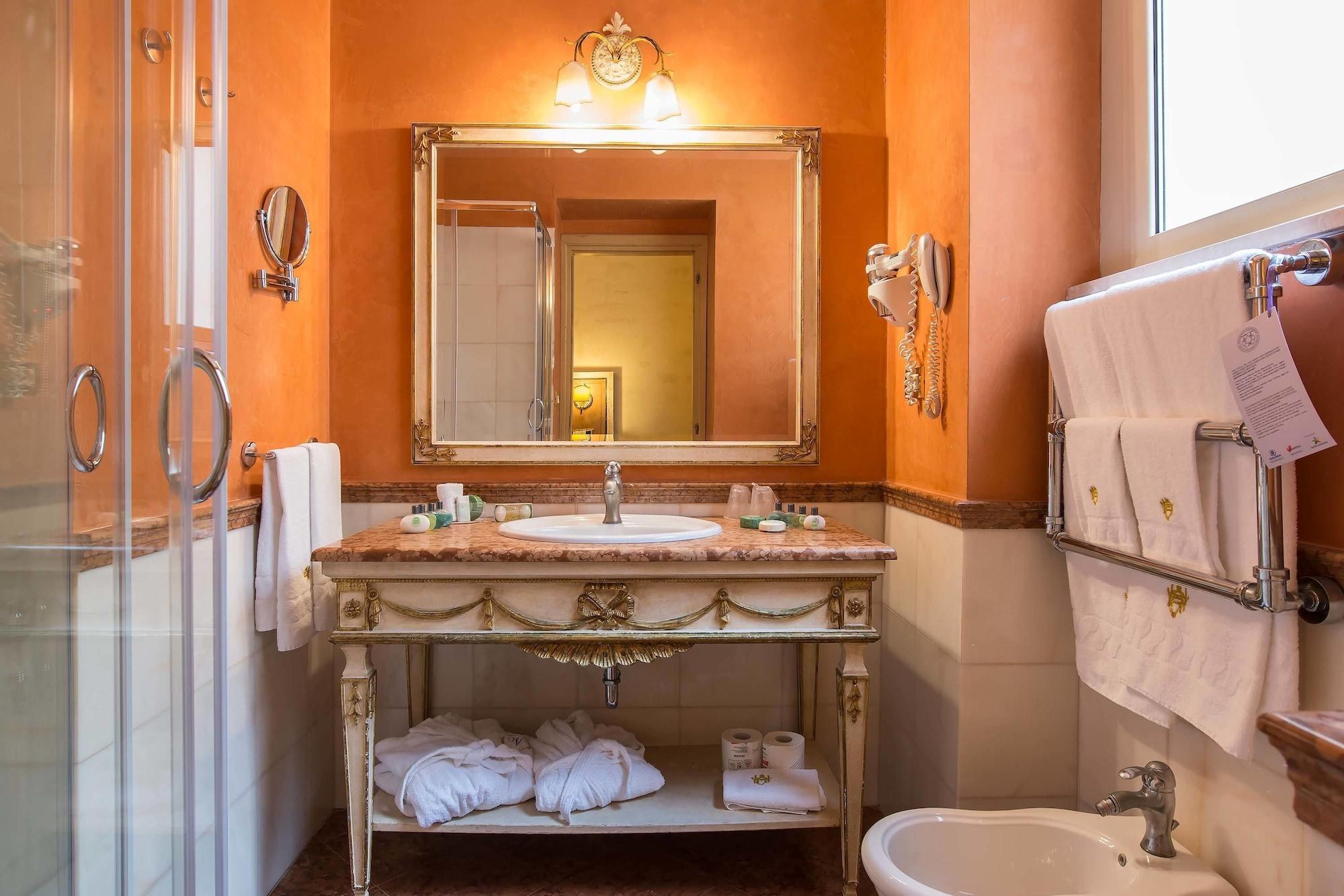 Veneto Palace 4*