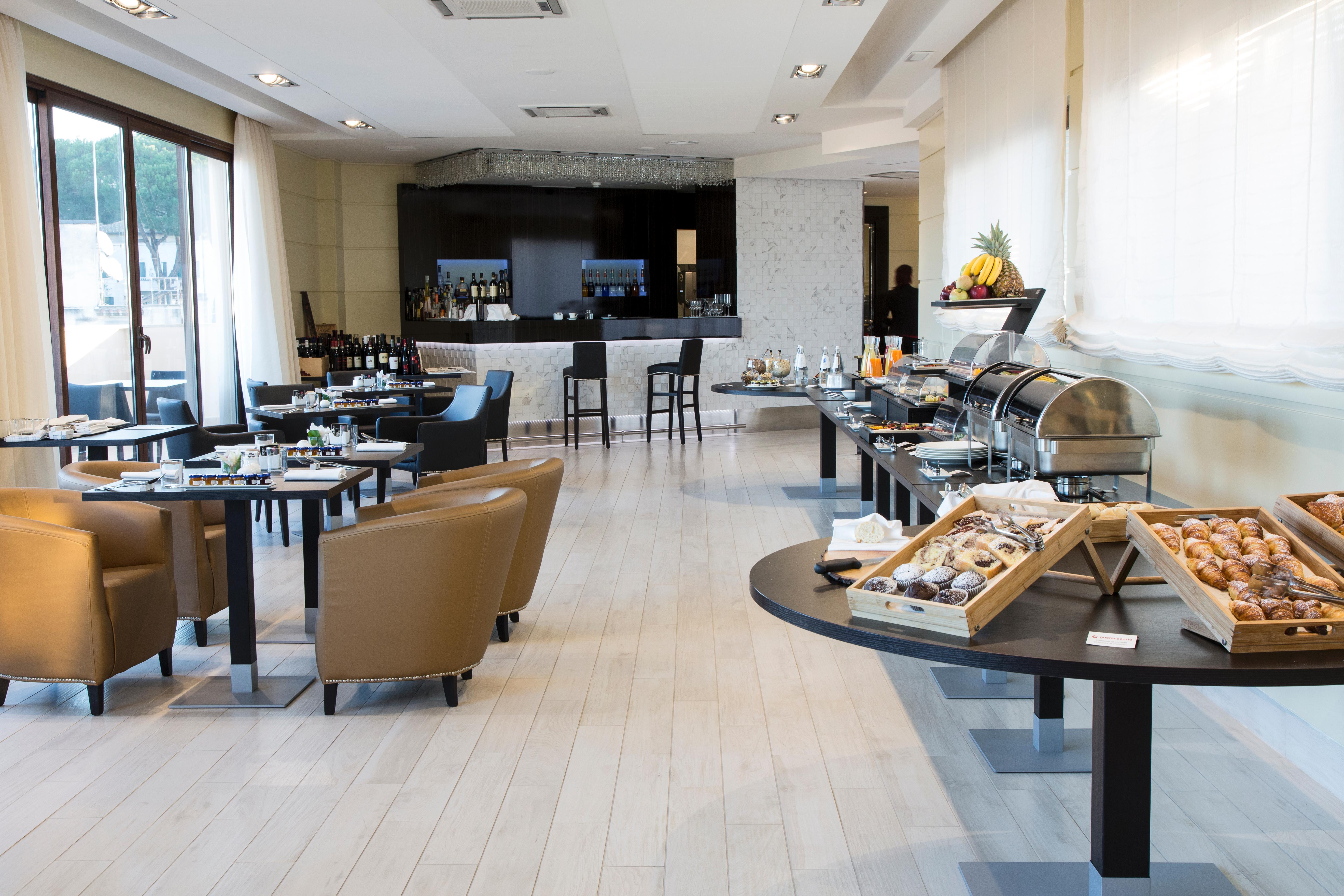 Radisson Blu Ghr Hotell 4*