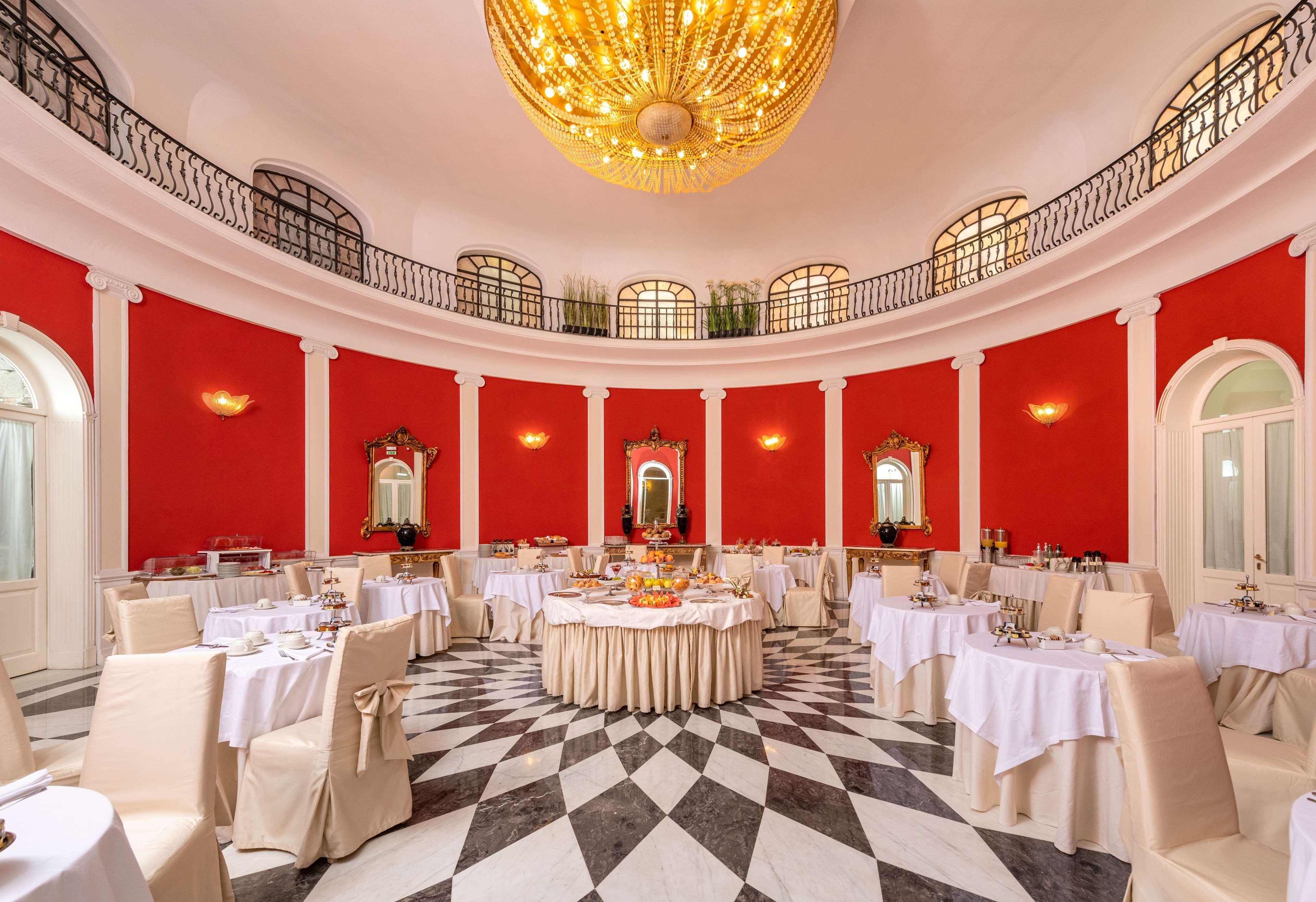Radisson Blu Ghr Hotell 4*