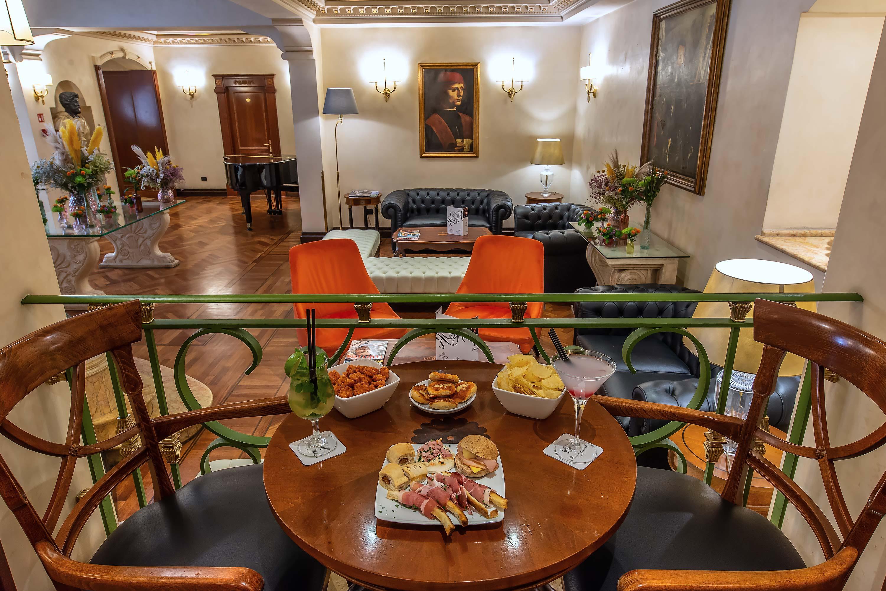 Hotell River Palace 4*