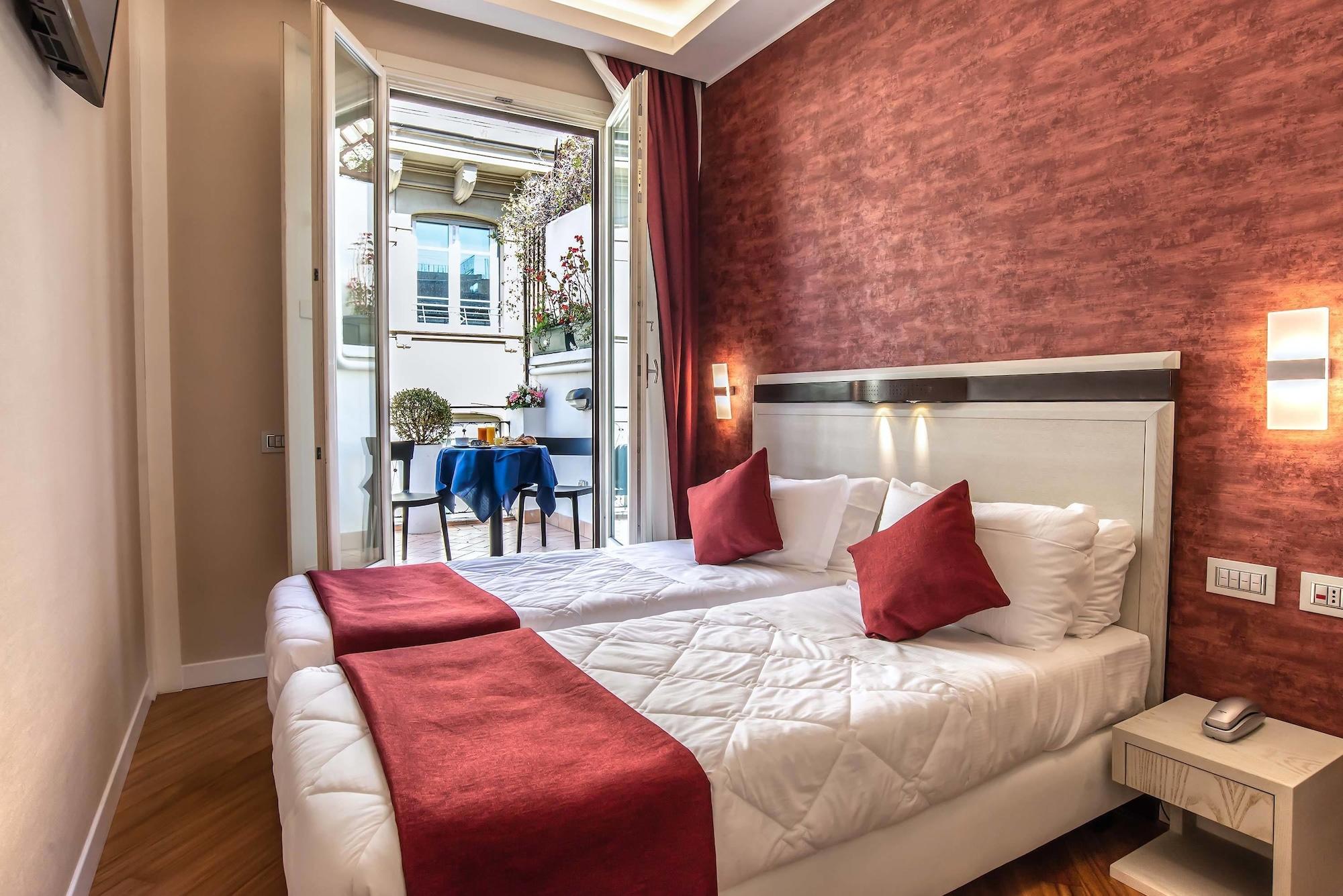 Memphis Hotell 4*