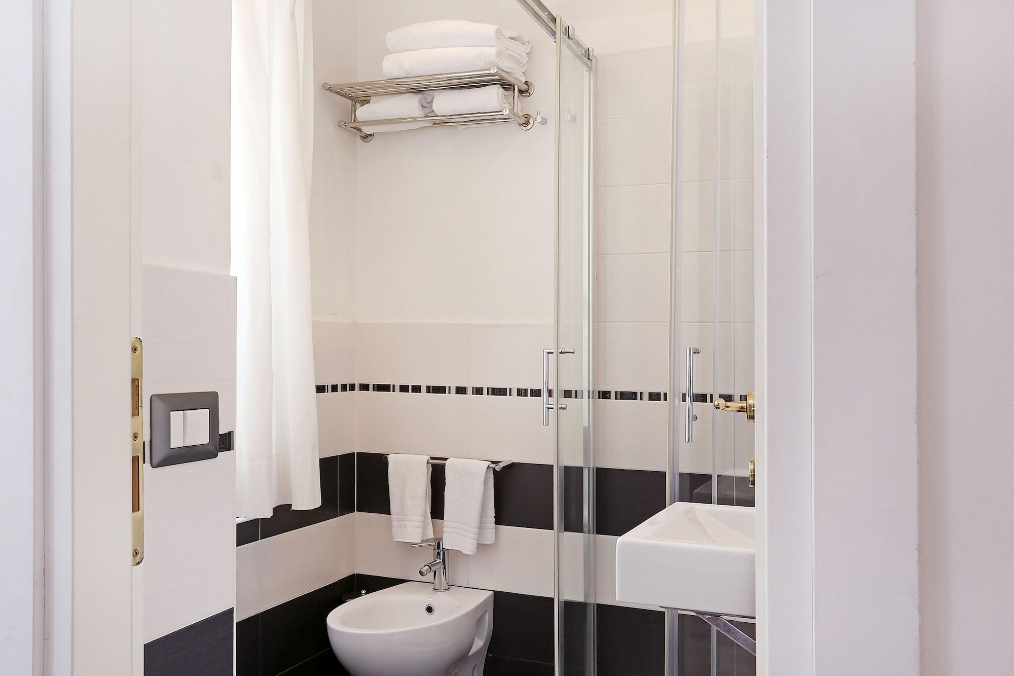 Daplace - Hqh Colosseo 2*