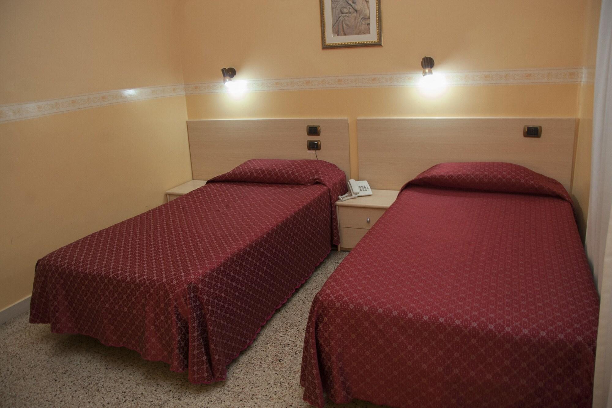 Affittacamere Casa La Salle - Casa Religiosa 3*