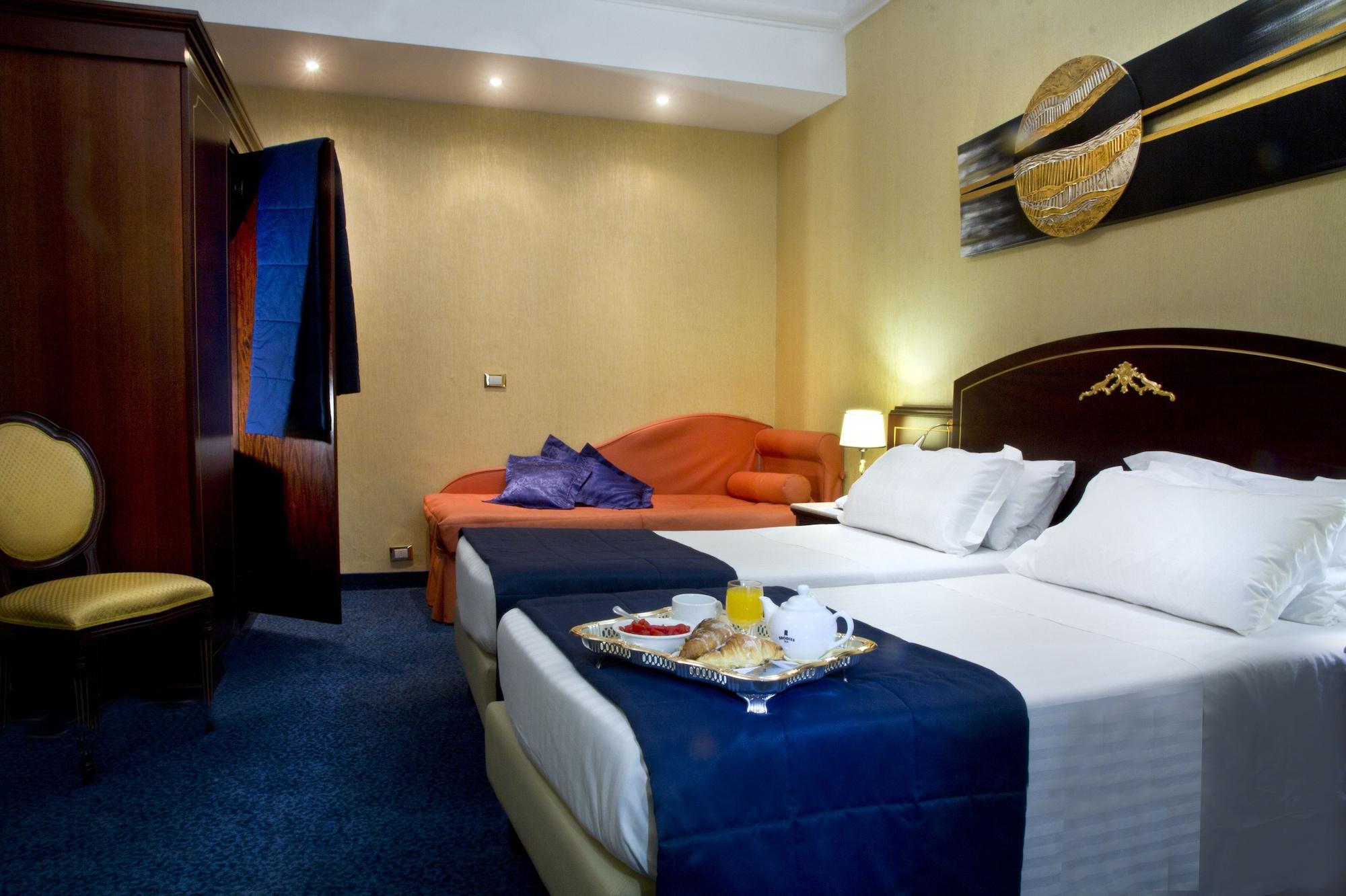Hotel Mondial Rome