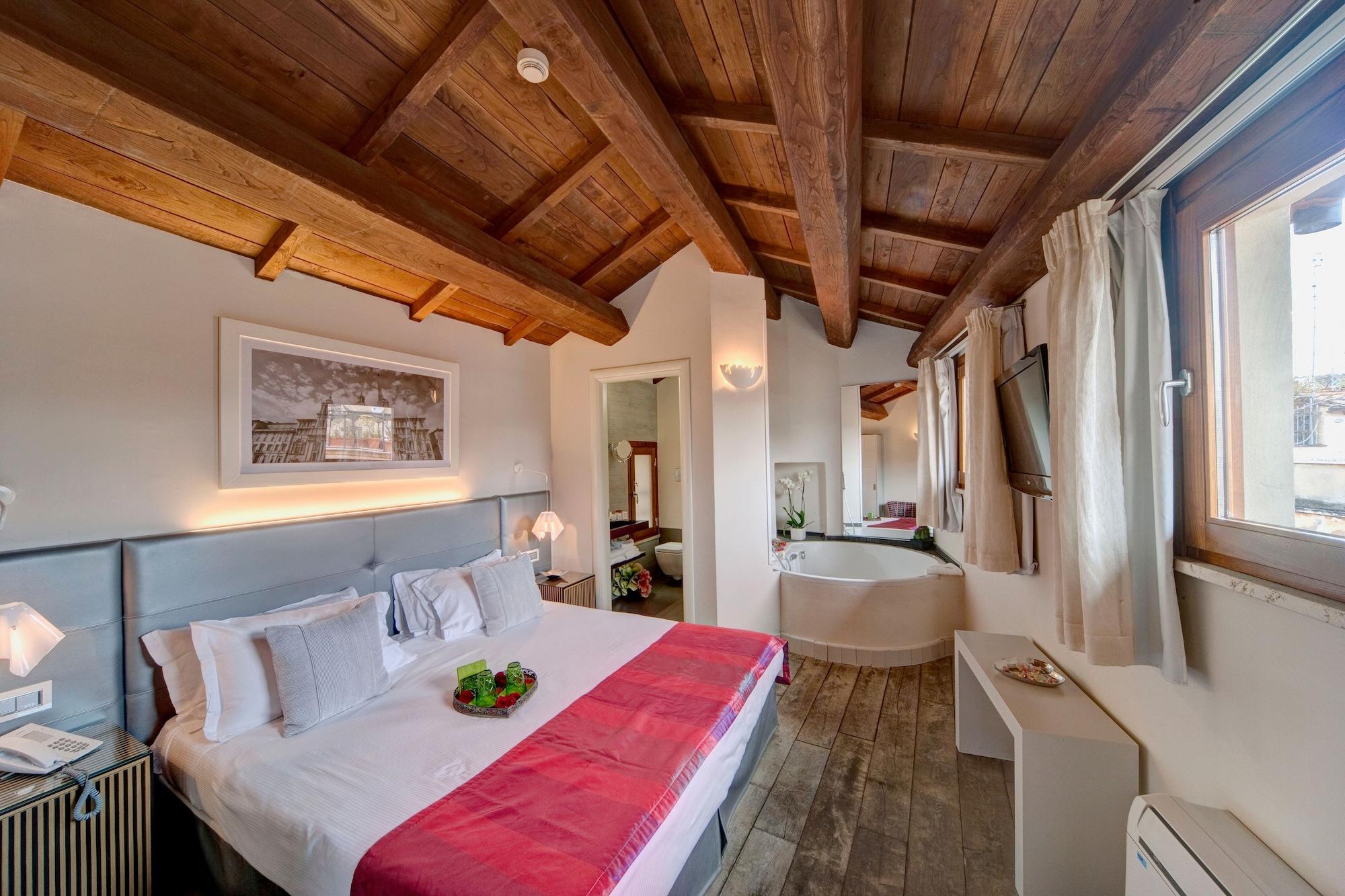 Navona Palace Luxury *