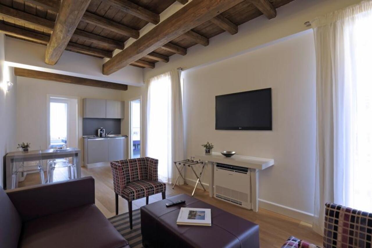 Hotel Trevi Palace Luxury Roma