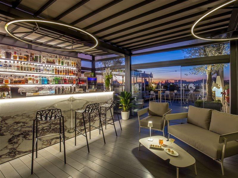 Monti Palace Hotell