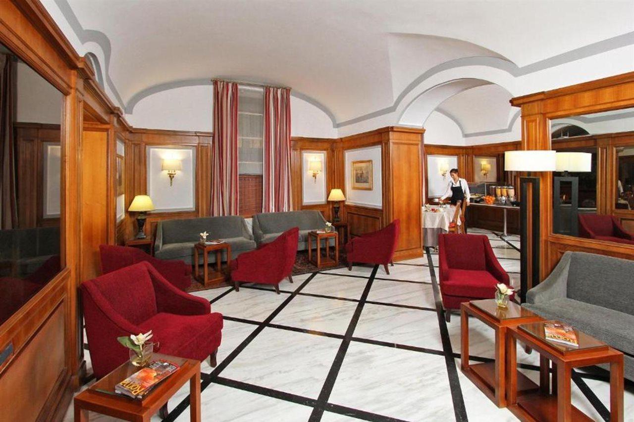 Hotell Arcangelo 3*