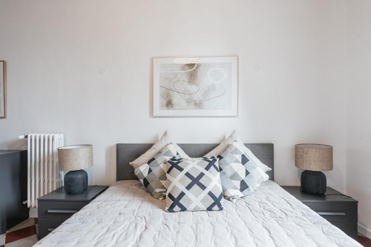 The In Monserrato Apartamento