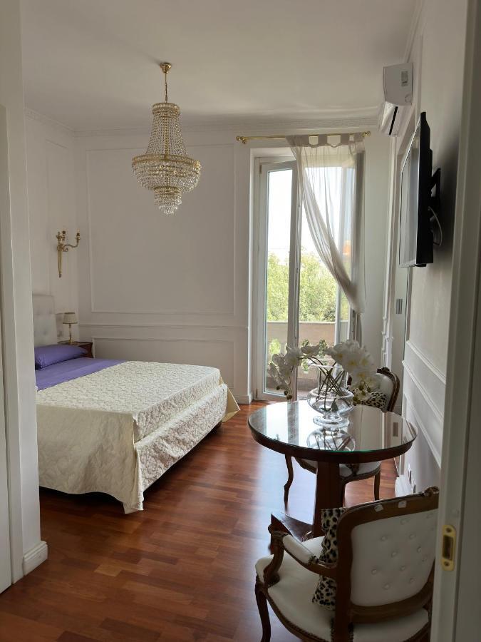 Di Edelveis Quarto em Acomodações Particulares Roma