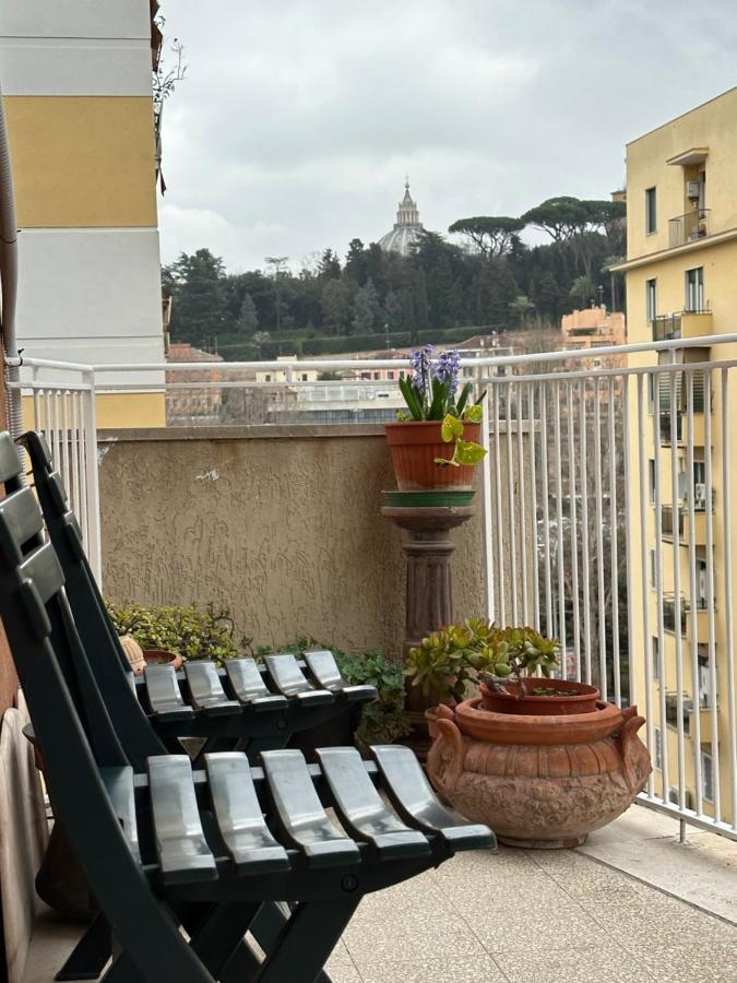 Golden Cipro * Roma