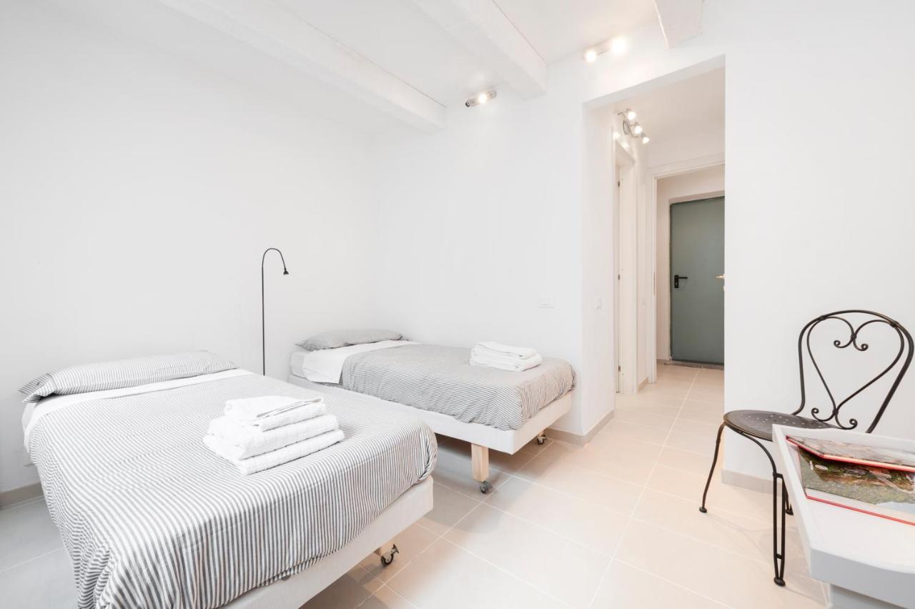 Charming Patio House In San Lorenzo *