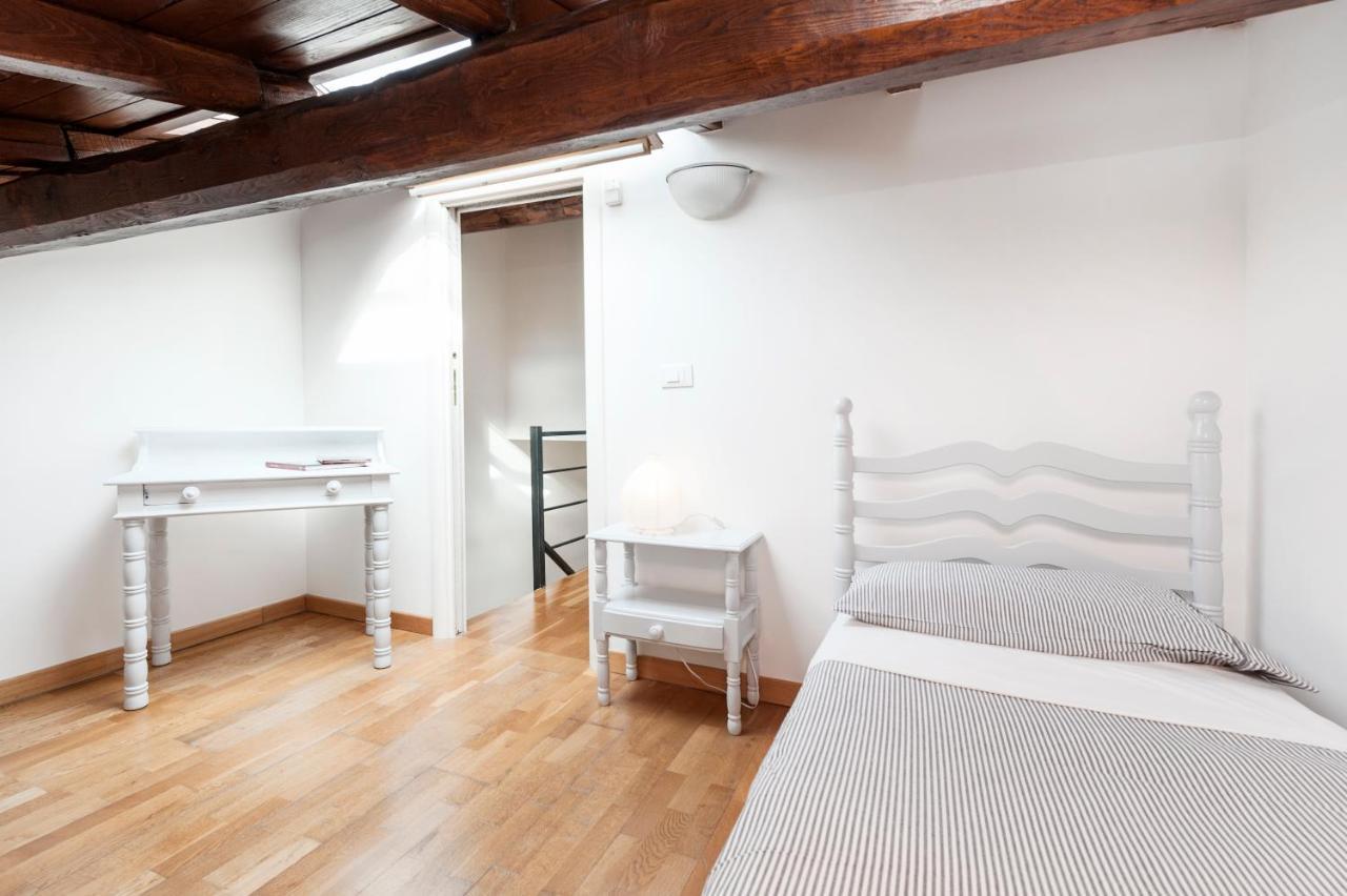 Charming Patio House In San Lorenzo Apartamento