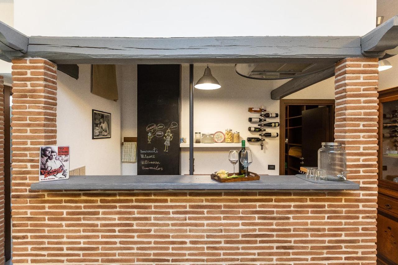 Paruta By In * Rome