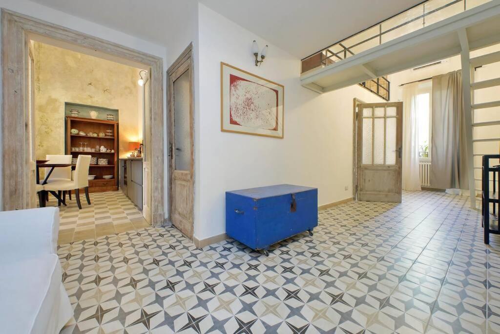 Bright Flat With Wonderful Views In The Centre Appartamento Roma
