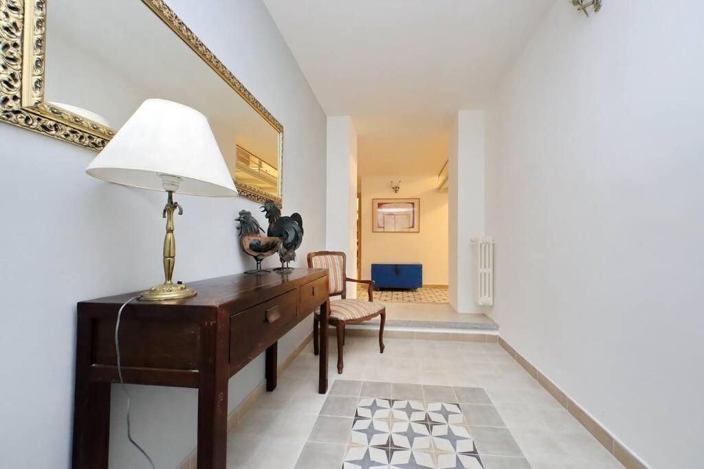 Bright Flat With Wonderful Views In The Centre Roma