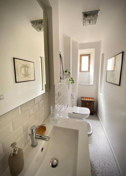 Appartamento Bright Flat With Wonderful Views In The Centre *