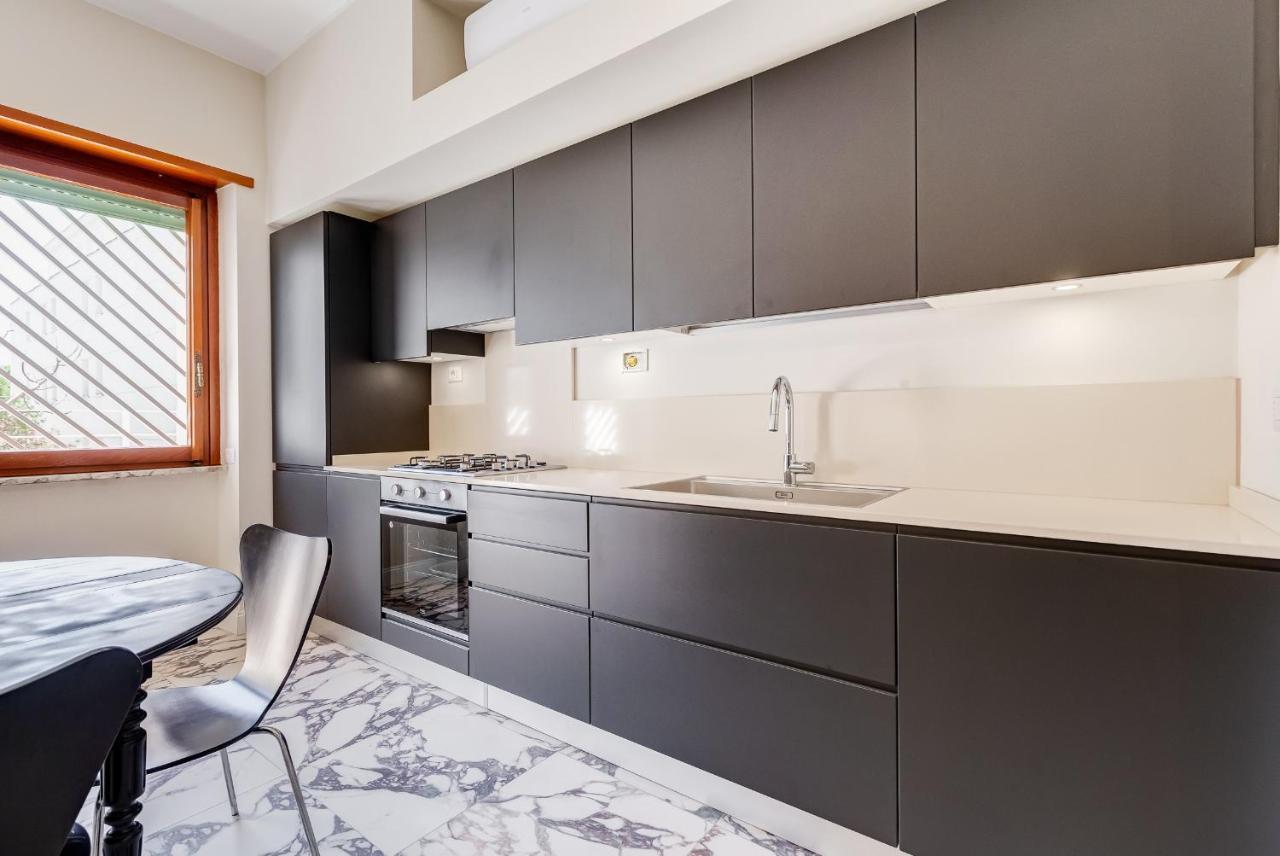 Apartamento Bmga L Chic And Charm 3bdr Apt In Coppede District Roma