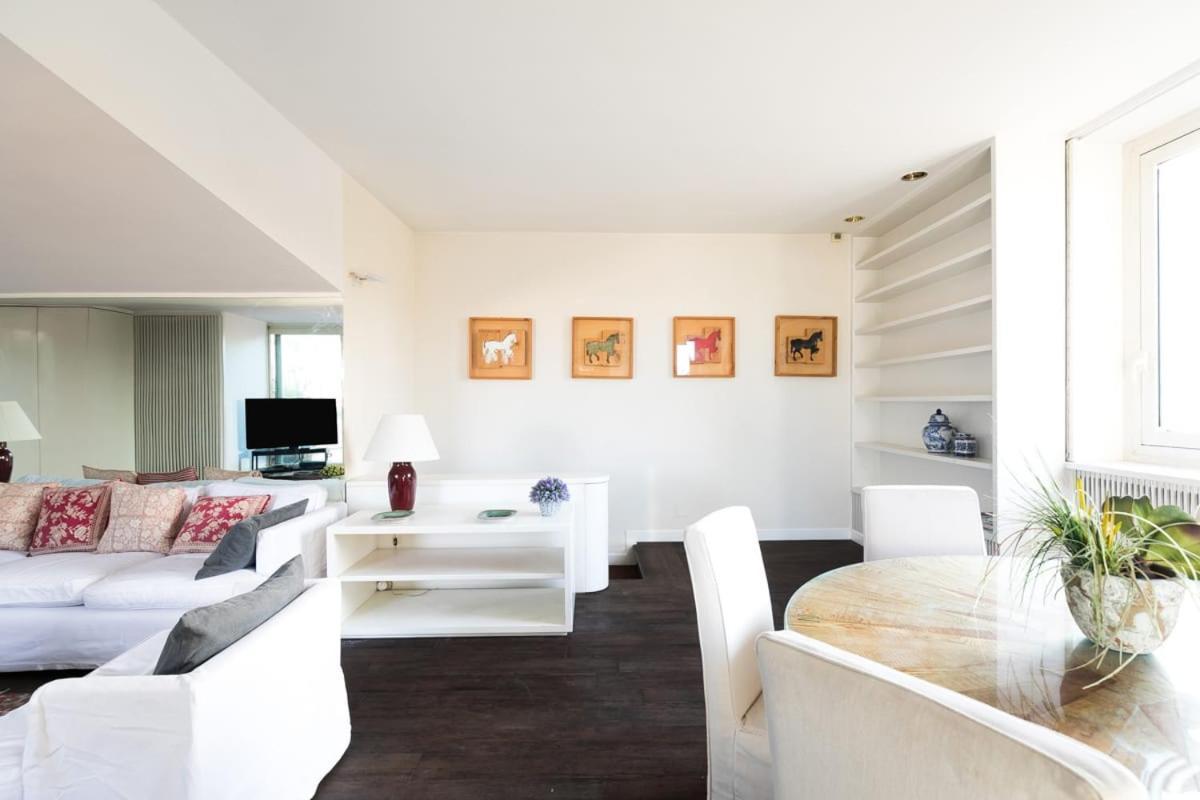 Pantheon Large Terrace Penthouse Appartamento Roma