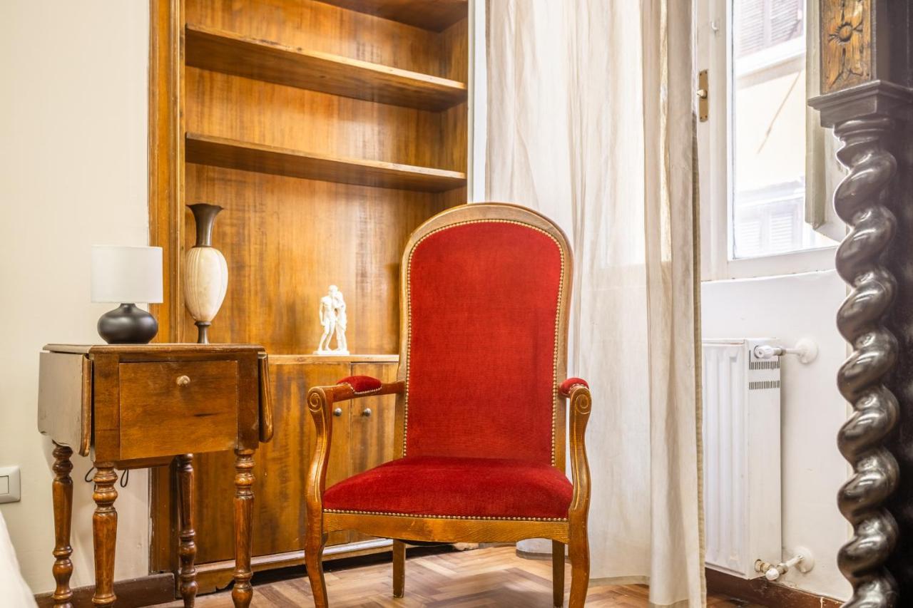 Sacra Mysteria Vatican Apartment *