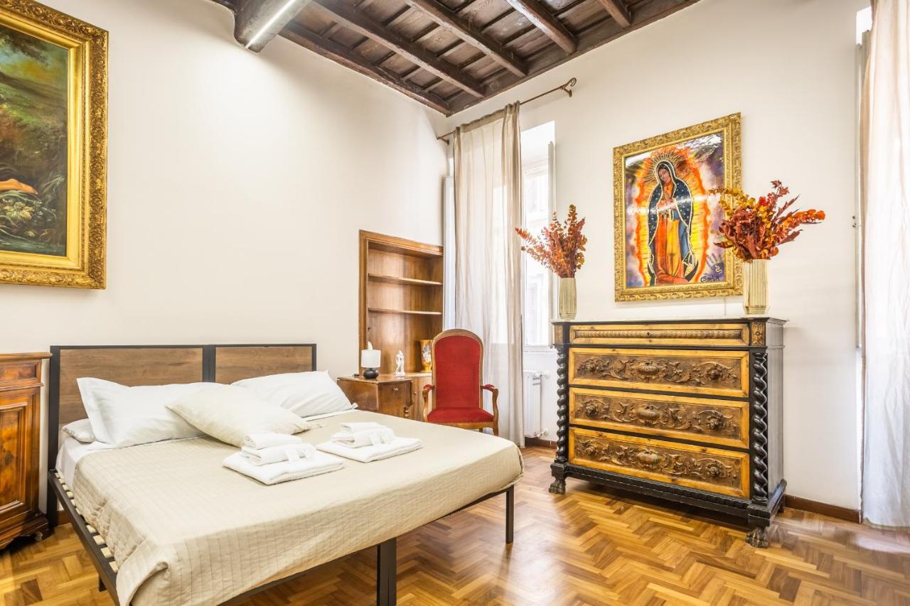Apartment Sacra Mysteria Vatican
