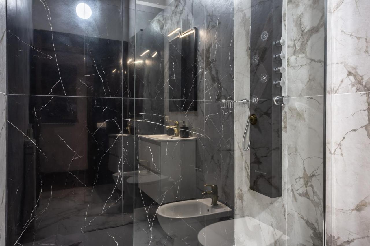 Sacra Mysteria Vatican Apartment *