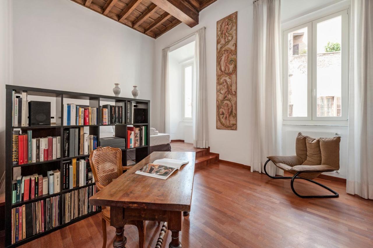 Ancient Palace In Downtown Apartamento