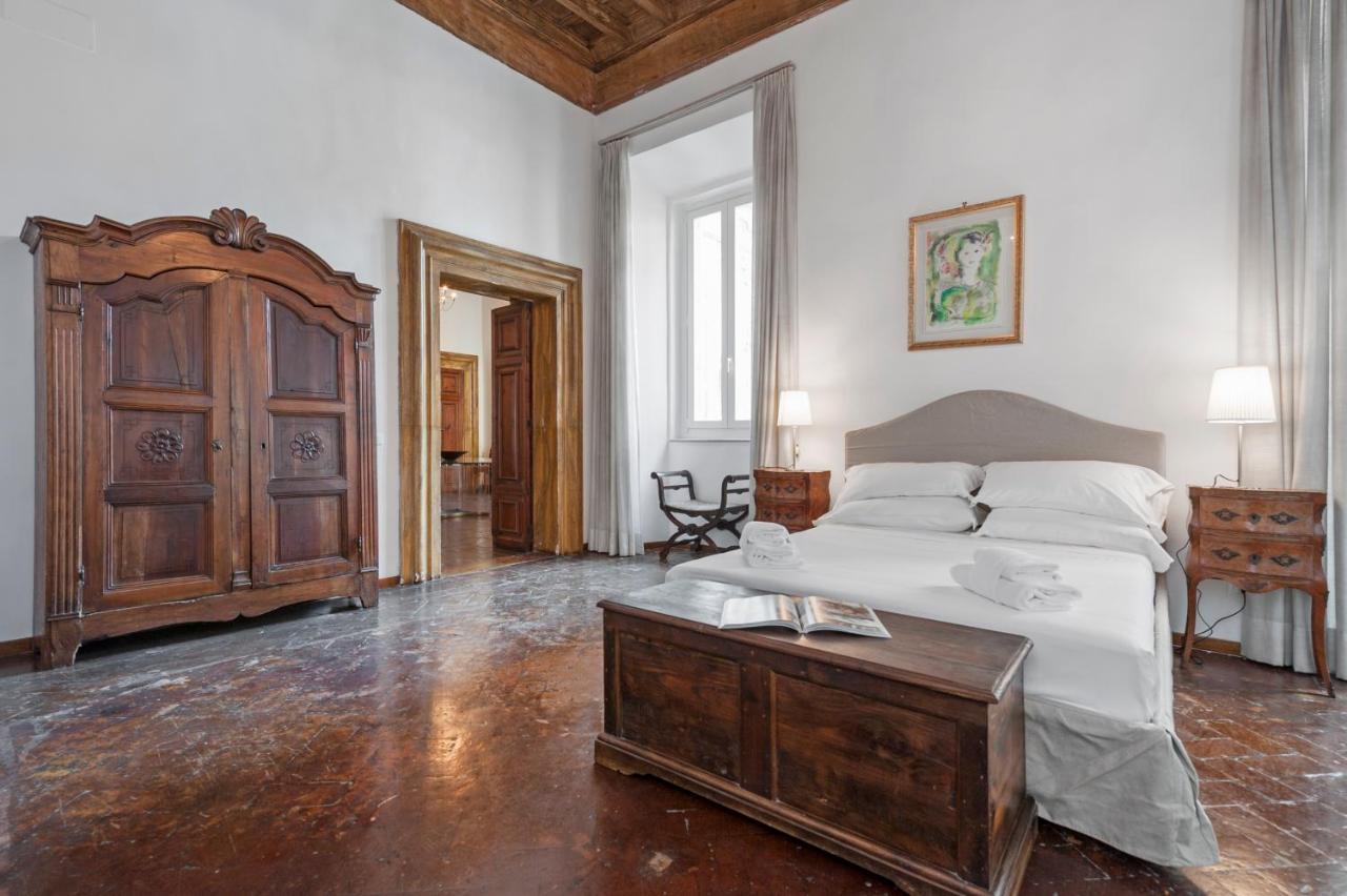 Ancient Palace In Downtown Apartamento